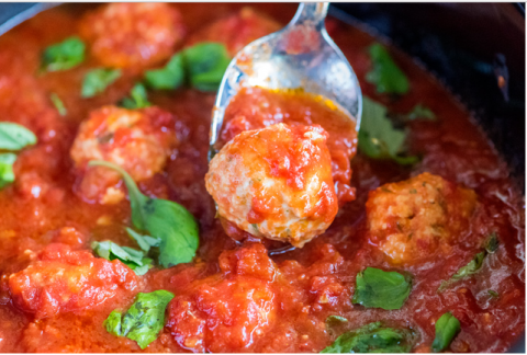 Pasta Sauce with Fully Cooked Turkey Meatballs