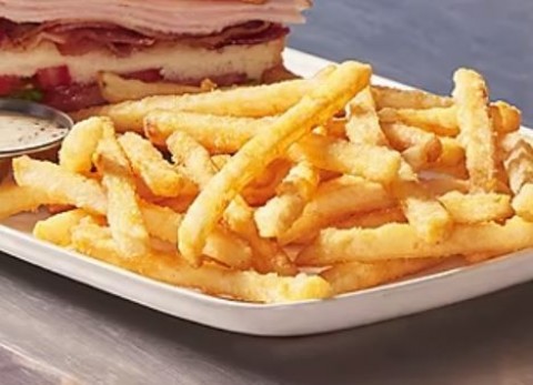 Colossal Crispy Straight Cut Fries